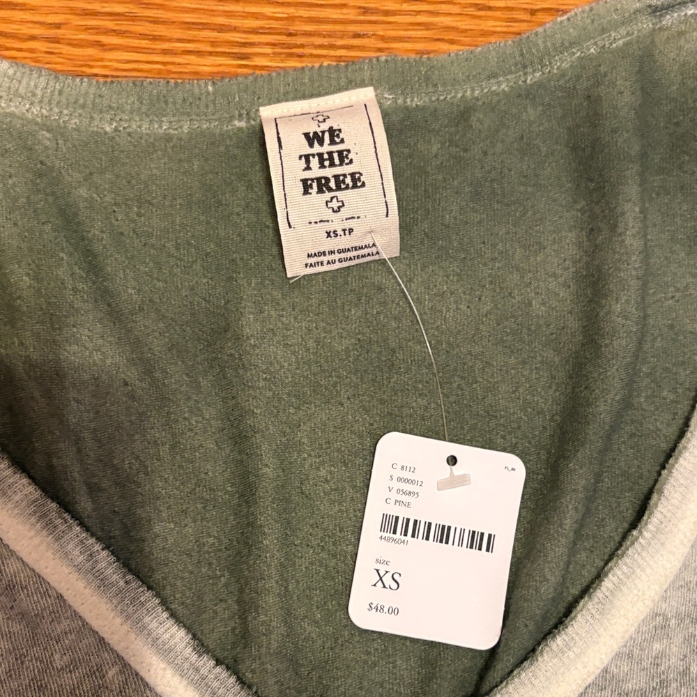 Free People Long Beach Green Long Sleeve Top-NWT - Picture 5 of 6